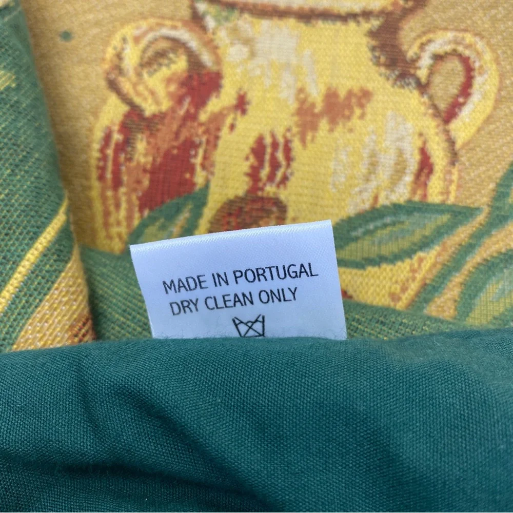 BLOOMINGDALE'S French Country Runner Provence Olives Tapestry - Picture 8 of 10